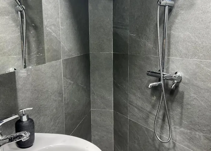 Nj Luxury Apartment Varna